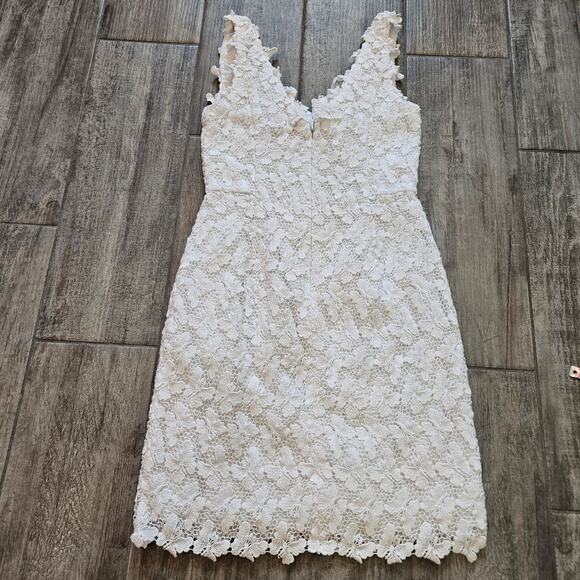 Lilly Pulitzer Reeve Shift Dress Womens 2 White Papillion Lace Scalloped Bridal - Picture 9 of 14
